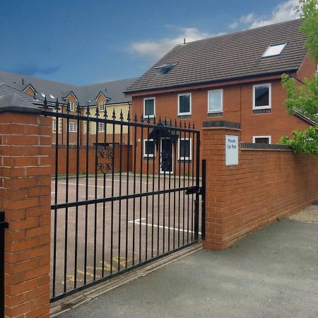 Phoenix House Apartments Walsall Buitenkant foto